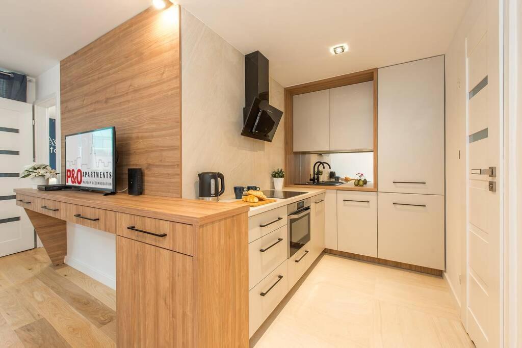 Rondo Onz P&O Serviced Apartments Warsaw Exterior photo