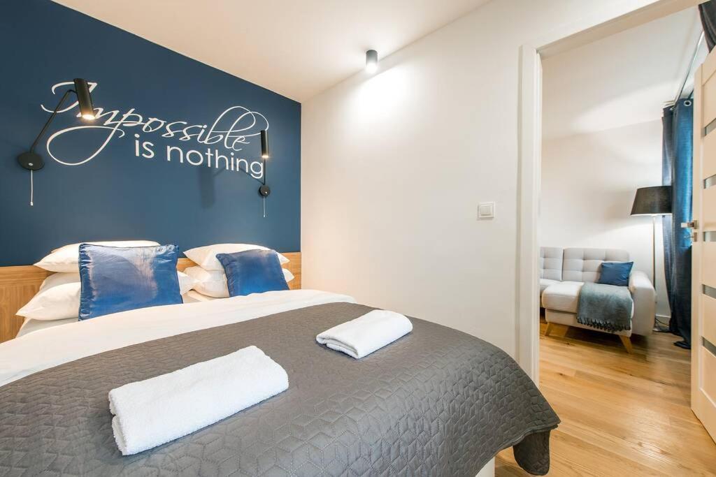 Rondo Onz P&O Serviced Apartments Warsaw Exterior photo